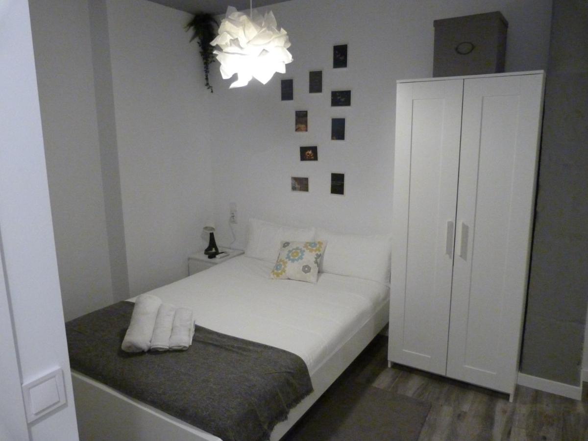 Intimo Y Acogedor "Algunos" Con Banera Hidromasaje Apartment Валенсия Екстериор снимка