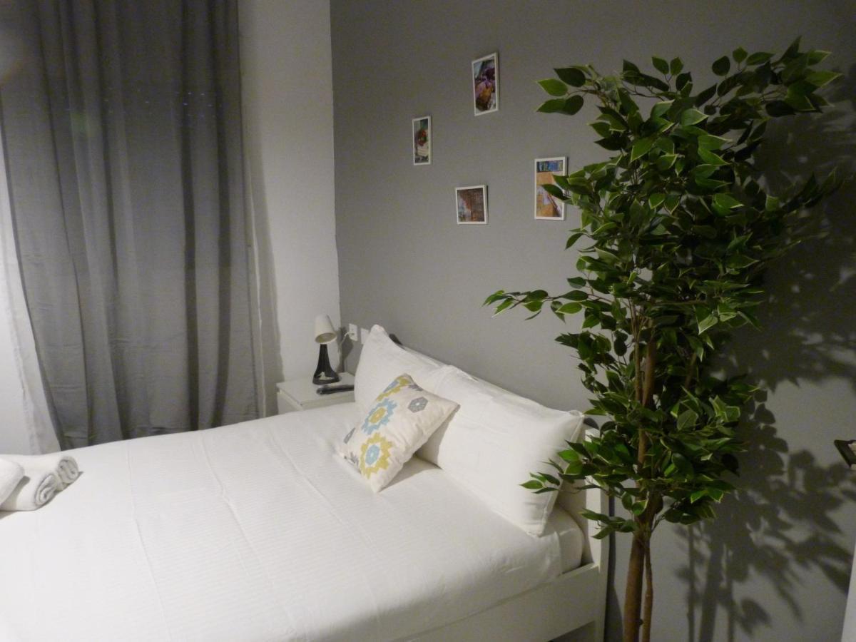 Intimo Y Acogedor "Algunos" Con Banera Hidromasaje Apartment Валенсия Екстериор снимка