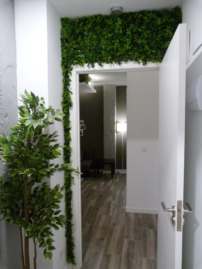 Intimo Y Acogedor "Algunos" Con Banera Hidromasaje Apartment Валенсия Екстериор снимка