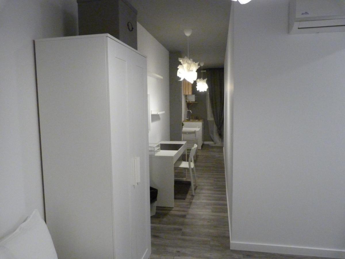 Intimo Y Acogedor "Algunos" Con Banera Hidromasaje Apartment Валенсия Екстериор снимка